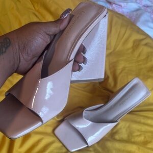 Lemon Patent Square-Toe Mule in Light Pink